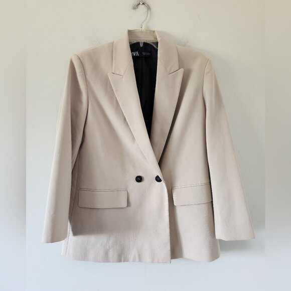ZARA | WOMAN DOUBLE-BREASTED OVERSIZED BLAZER Cream Sz SMALL - Picture 2 of 5